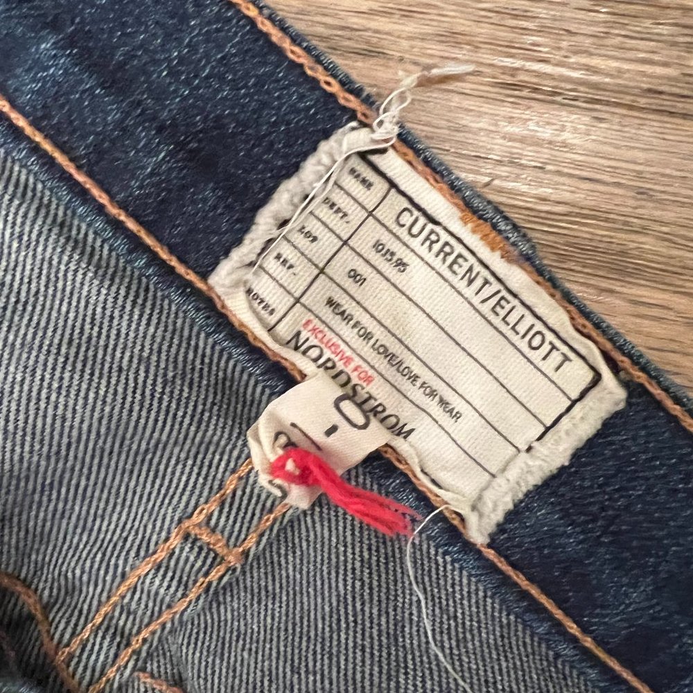 Current Elliot Straight Leg Jean Size 31